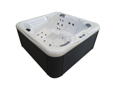 Bazén SPA s hydromasáží Plug&Play 3